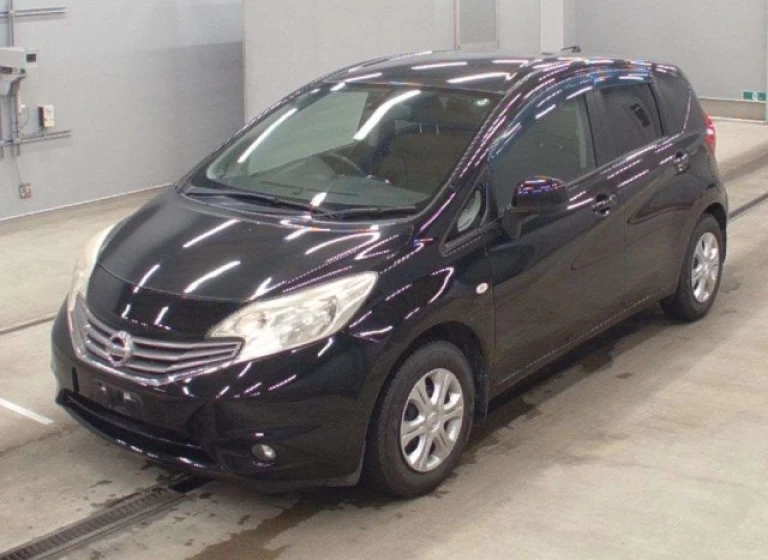 Nissan NOTE, 2013 года