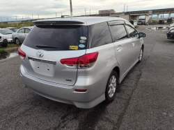 Toyota WISH, 2009 года 12