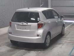 Toyota RACTIS, 2011 года 3