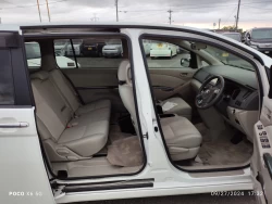 Toyota ISIS, 2010 года 4