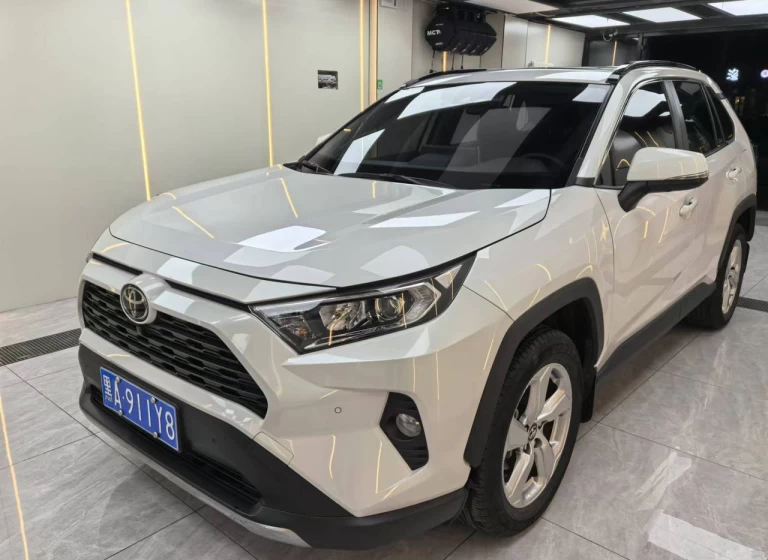 Toyota RAV4, 2020 года